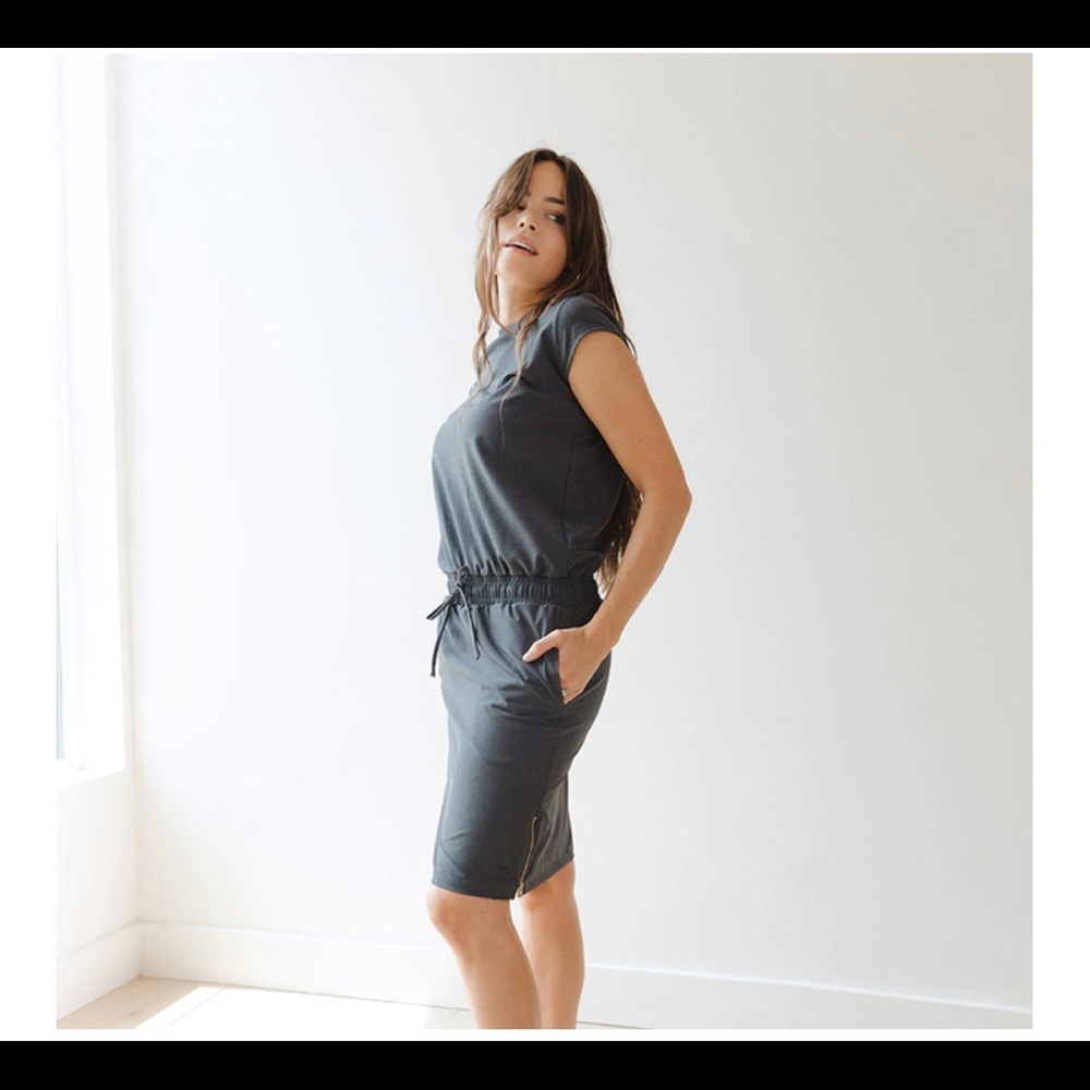 ALBION FIT GOING PLACES HEATHER CHARCOAL DRESS